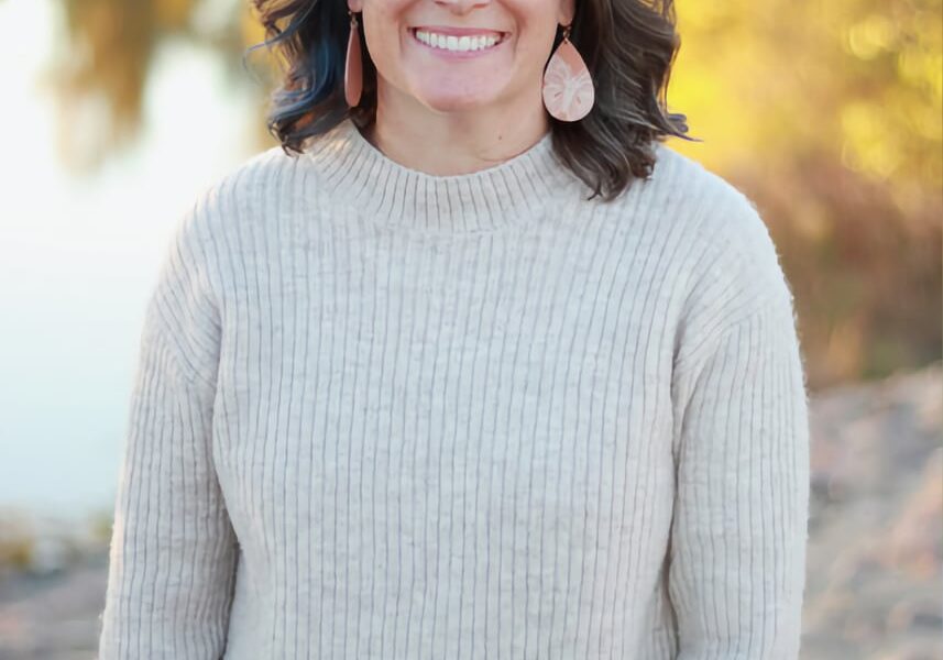 Headshot for Teresa